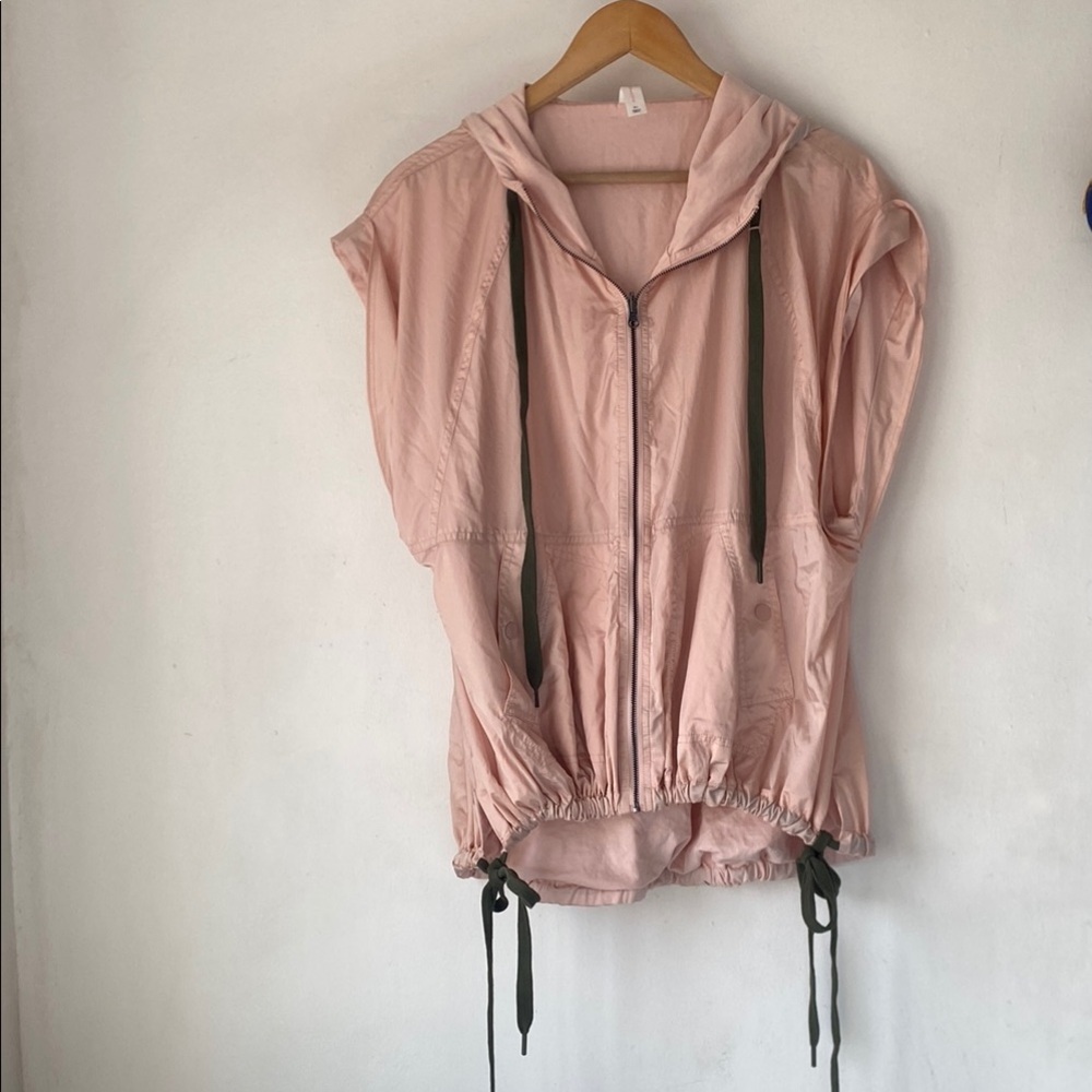 Anthro Daily Practice XL Pink Hooded Zip-Up Vest